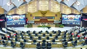 Paripurna ke-39, Ketua DPRD Kaltim Lantik Dua Anggota Dewan PAW