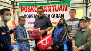 Korban Kebakaran di Berbas Pantai Terima Bantuan dari Wali Kota