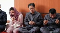 Ketua DPRD Kota Samarinda Helmi Abdullah saat hadir dalam doa bersama menyambut bulan suci Ramadan di Kantor DPRD Kota Samarinda