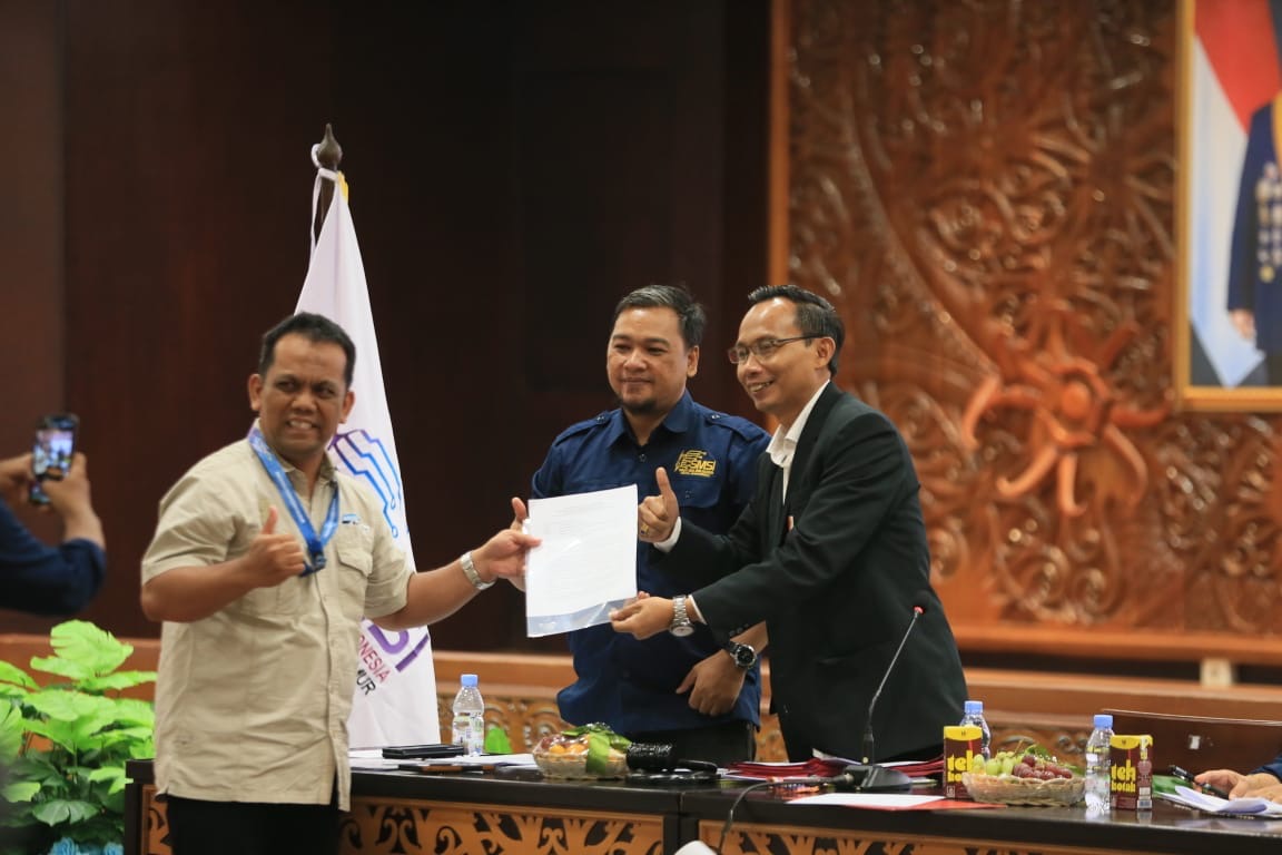 Musyawarah Provinsi (Musprov) Serikat Media Siber Indonesia (SMSI) Kalimantan Timur menetapkan kepengurusan baru pada Sabtu (11/5/2025) di Ruang Ruhui Rahayu, Kantor Gubernur Kaltim.