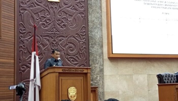 Wabup Kubar Tanggapi Pandangan Umum Fraksi