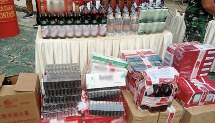 Bea Cukai Bontang Musnahkan Ribuan Rokok Ilegal dan Ratusan Liter Miras