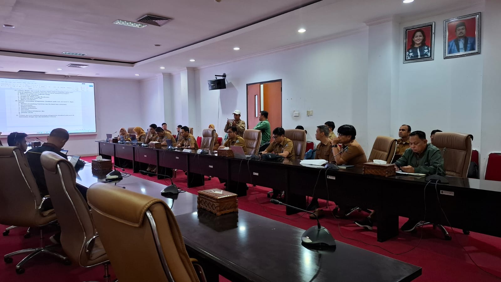 Rapat Pembahasan Raperda LLAJ Kota Bontang, Senin 6 Juli 2026 (dok:ritmee)