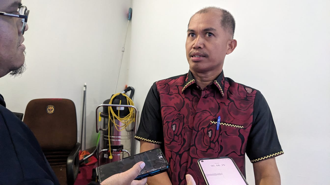 Joni Alla' Padang bersiap menjadi Wakil Ketua II DPRD Kota Bontang. Pergeseran ini akan diikuti restrukturisasi AKD Fraksi PDI Perjuangan.(dok: ritmee)