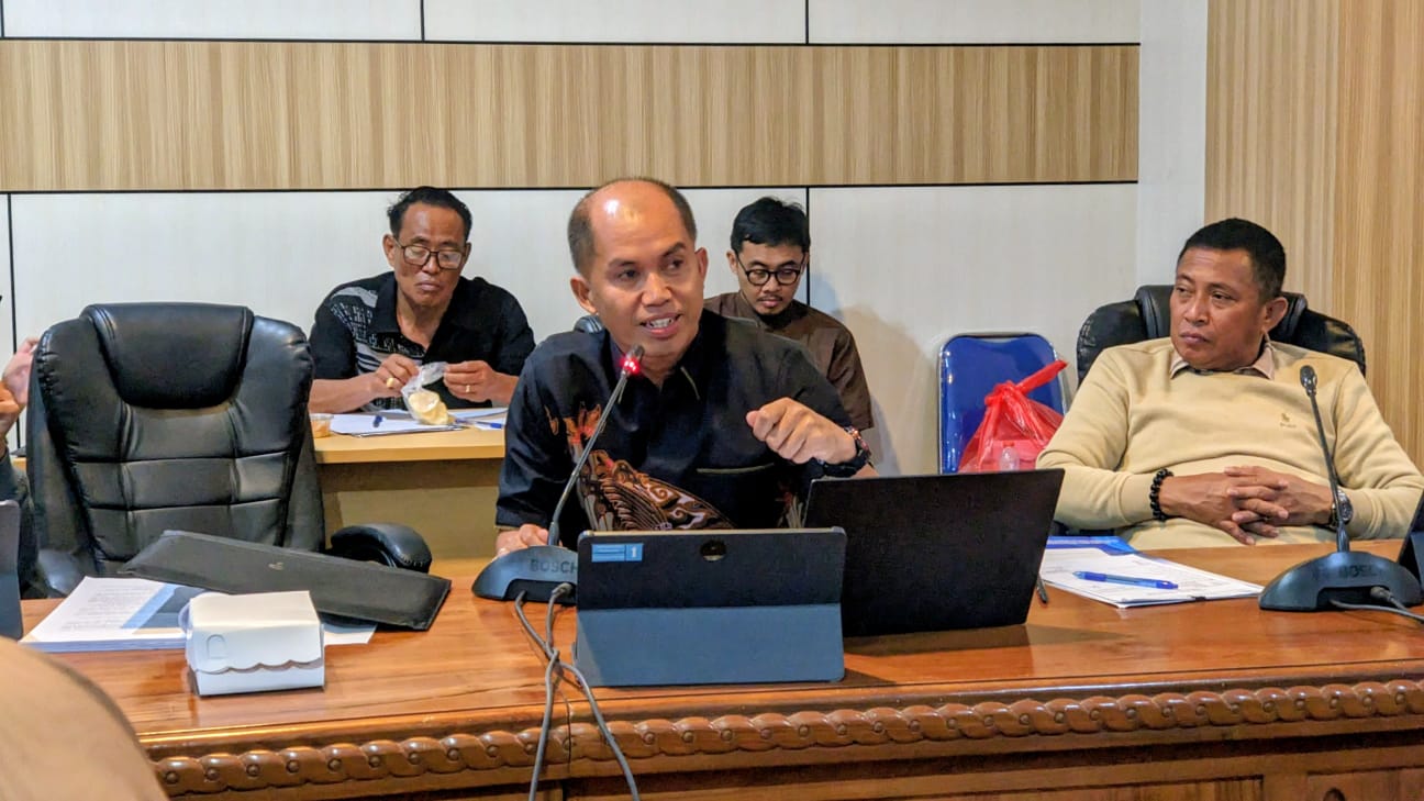 Ketua Pansus RTRW DPRD Bontang Joni Alla Padang menekankan pentingnya integrasi data antar-OPD untuk mendukung penyusunan RTRW yang akurat dan terpadu.(dok: ritmee)