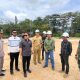 Ketua DPRD Bontang Andi Faizal Sofyan Hasdam bersama komisi C DPRD Bontang meninjau proyek fasilitas publik HOP 1 di Kelurahan Satimpo senilai Rp 17,5 miliar mencatat progres pengerjaan 22 persen dan ditargetkan rampung Desember 2026.