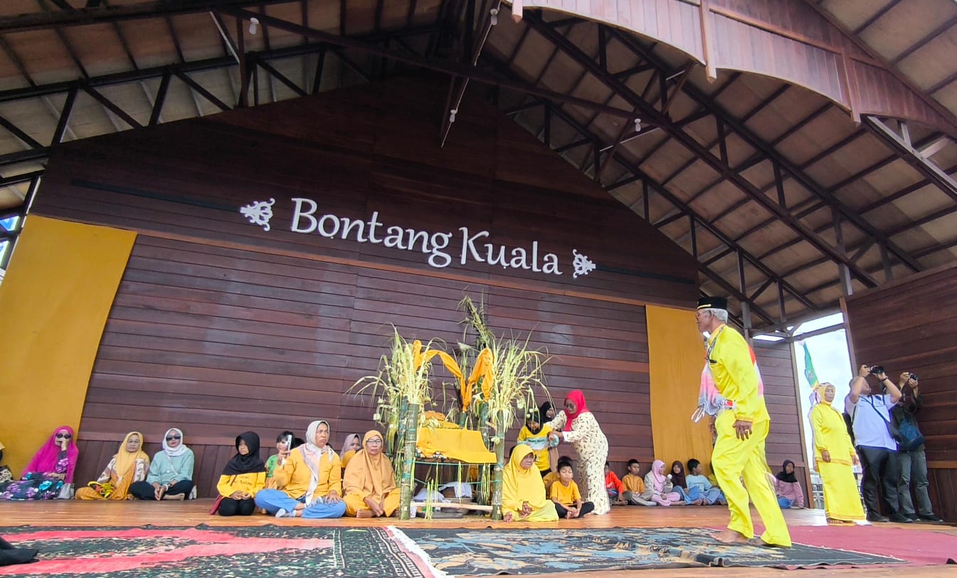 Ketua DPRD Bontang Andi Faizal Sofyan Hasdam mendorong kolaborasi pemerintah dan perusahaan melalui CSR untuk menata kawasan wisata Bontang Kuala, Senin (17/8/2026).