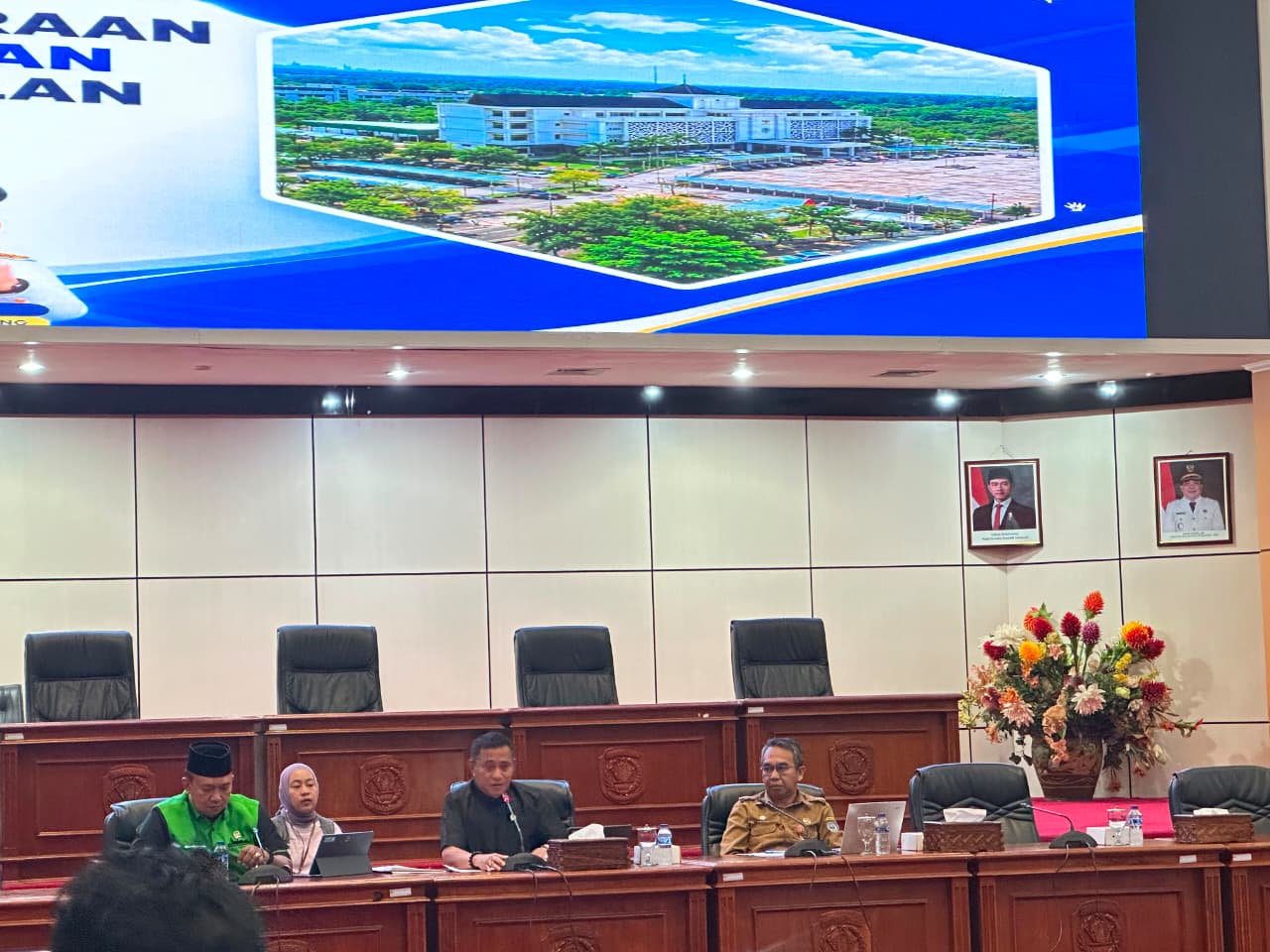 Konsultasi Publik Rancangan Peraturan Daerah (Raperda) tentang Penyelenggaraan Lalu Lintas dan Angkutan Jalan (LLAJ ) Kota Bontang (foto:ritmee)
