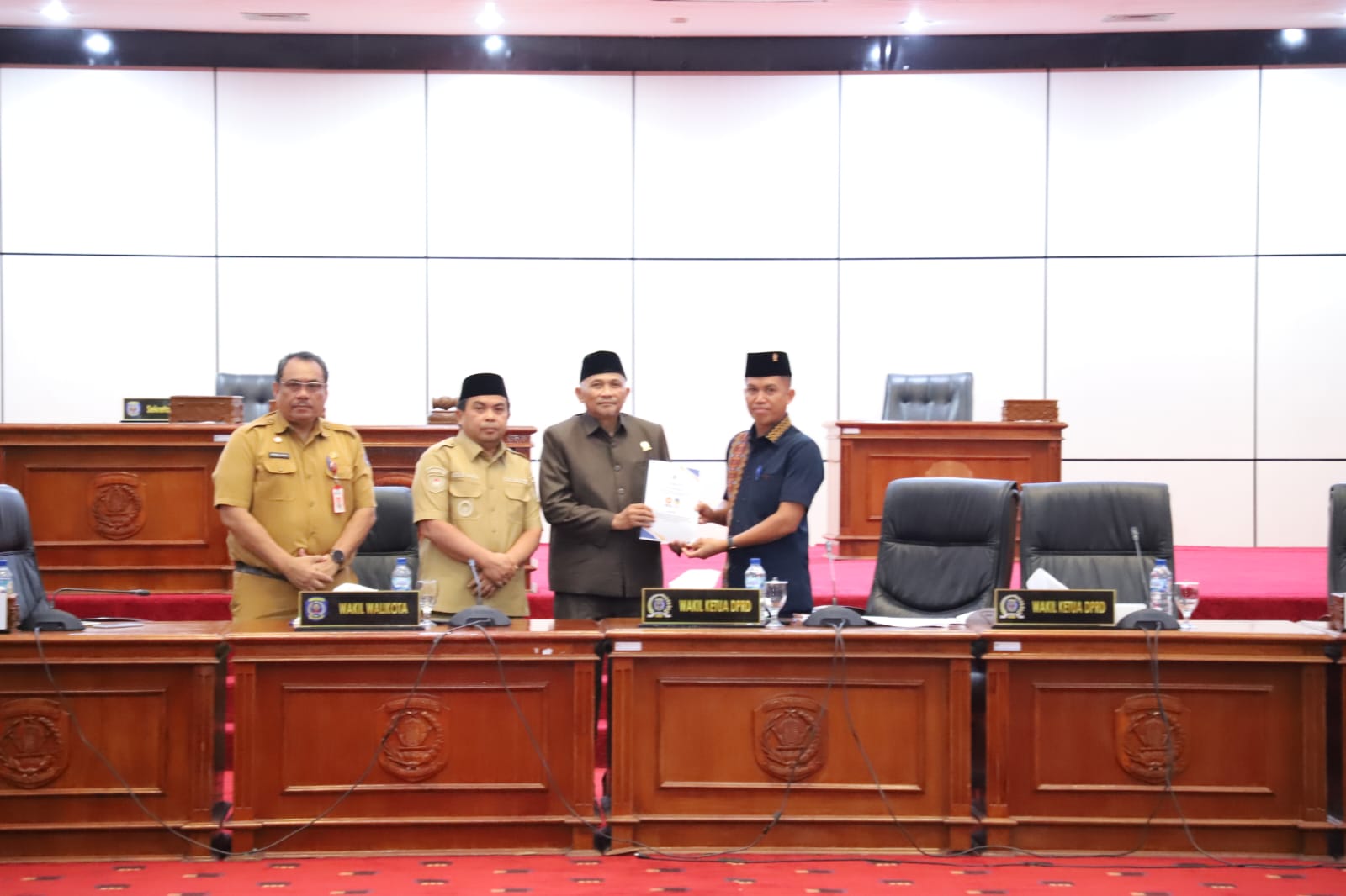 Ketua Fraksi PKS-NasDem DPRD Bontang Suharno meminta proyek infrastruktur vital tetap dilindungi di tengah efisiensi APBD Perubahan 2026 dalam Rapat Paripurna DPRD Bontang, Selasa (8/9/2026). (Foto:Ist, Nurdin Humas DPRD Bontang).