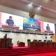 Sekretaris Fraksi Golkar DPRD Bontang Aloysius Roni saat menyampaikan pendapat akhir fraksi.(dok: ritmee)