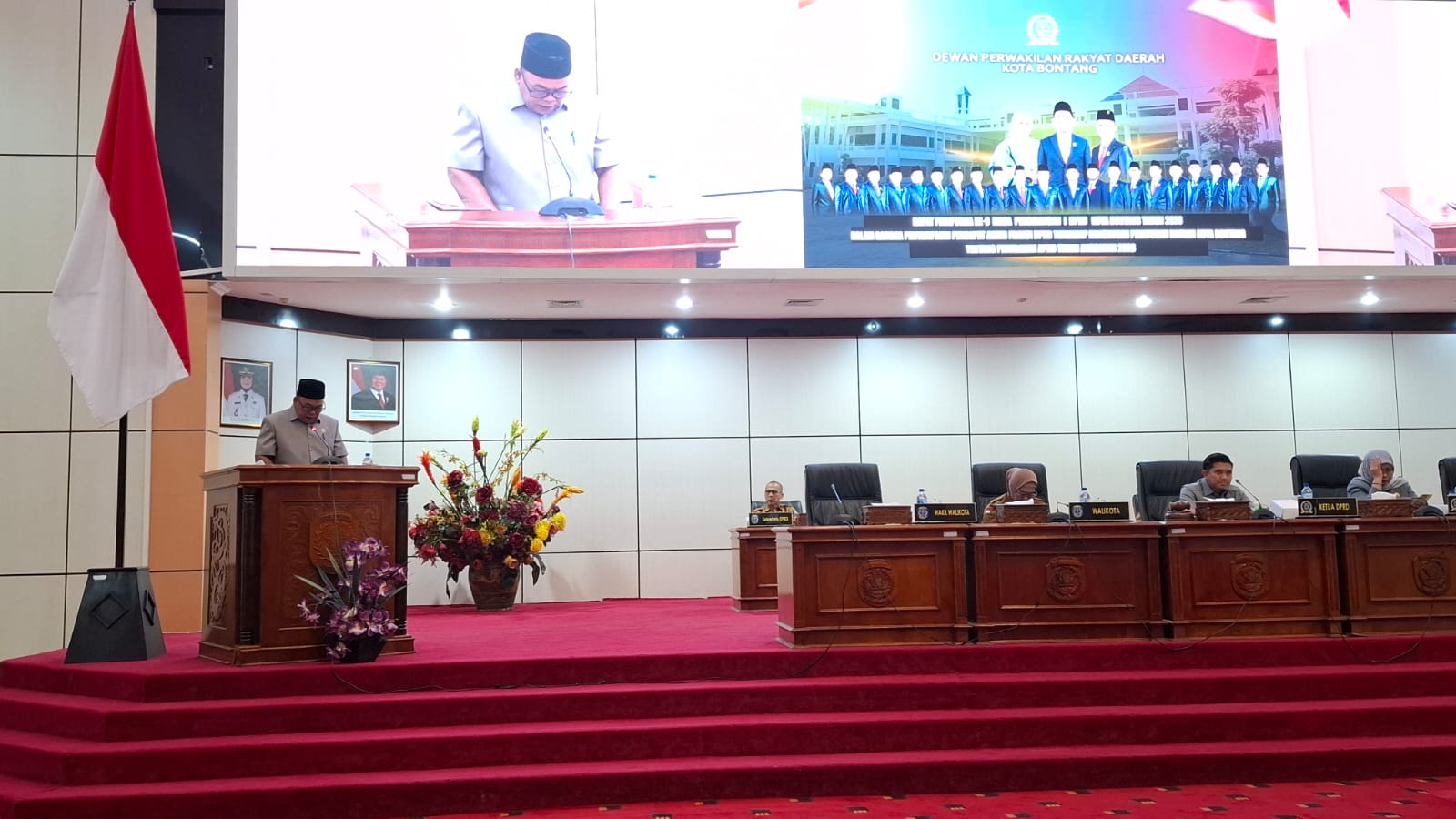 Wakil Ketua Fraksi ADB DPRD Bontang Sumardi saat menyampaikan sorotan terhadap penyertaan modal Pemkot di Bank Kaltimtara.(dok: ritmee)