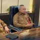 Syahruddin (kanan) didampingi Asisten Pemerintahan dan Kesejahteraan Rakyat, Dasuki (foto:ist)